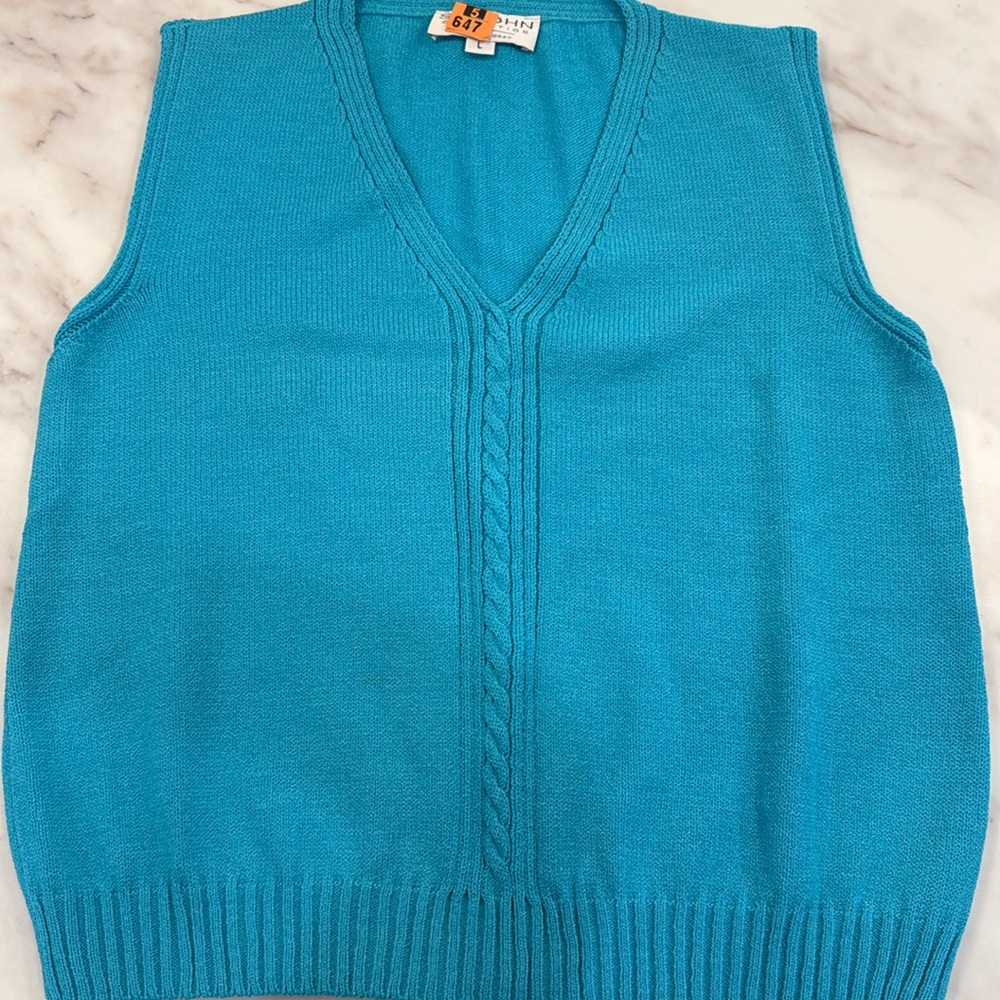 St John knit set
